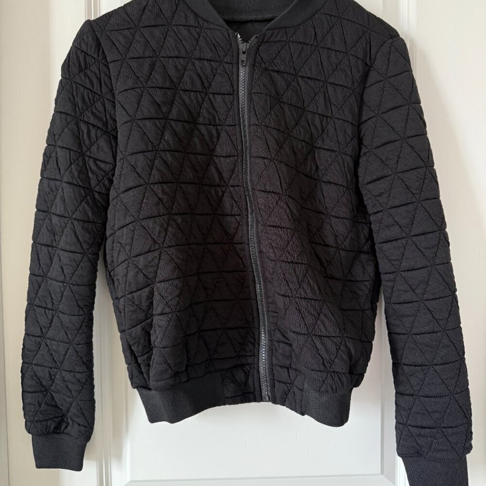 SHEIN Bomber Jacket Black Quilted Triangle Zip Up Womens XS - Picture 3 of 6